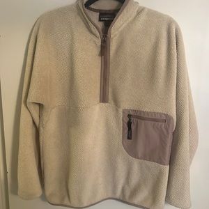 Cream EUC Patagonia Fleece